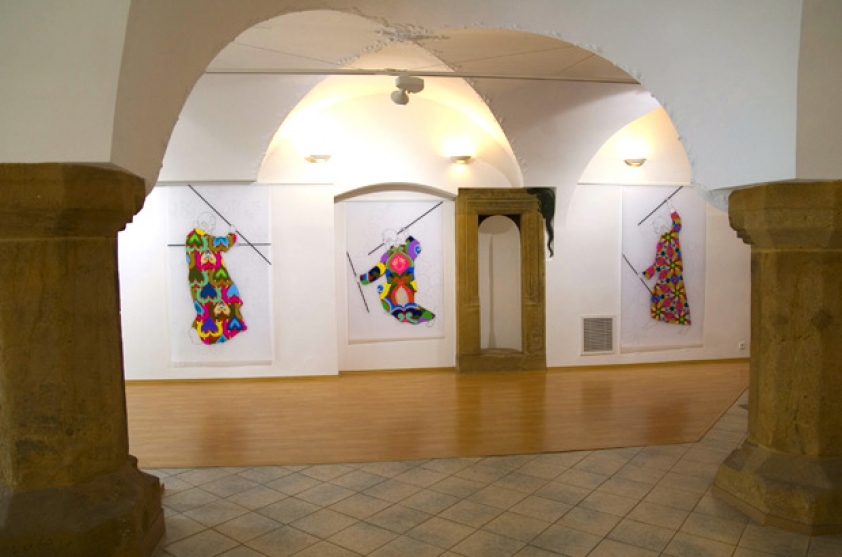http://assets.mirunadragan.com/files/gimgs/th-14_4installation_view.jpg