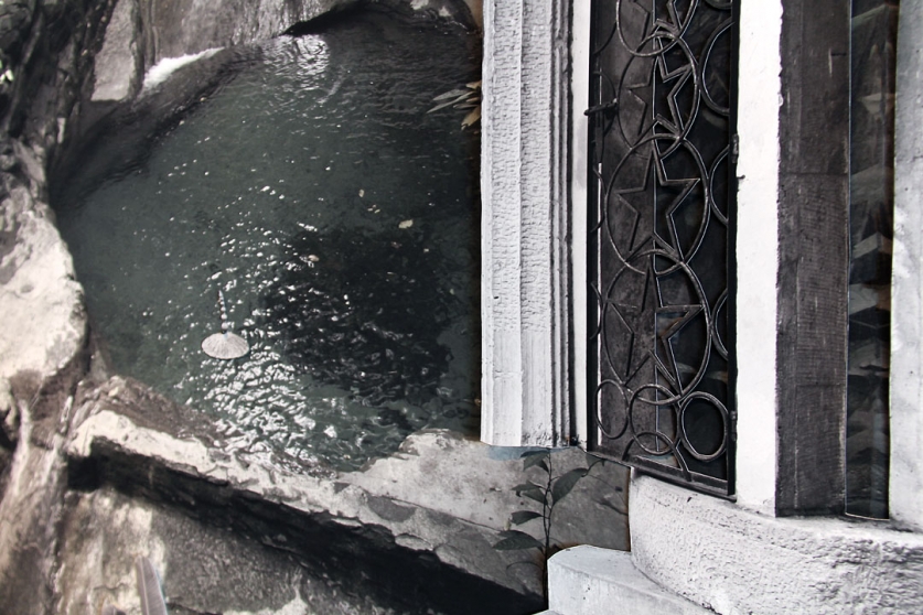 http://assets.mirunadragan.com/files/gimgs/th-6_IMG_2461_Xilitla_W.jpg