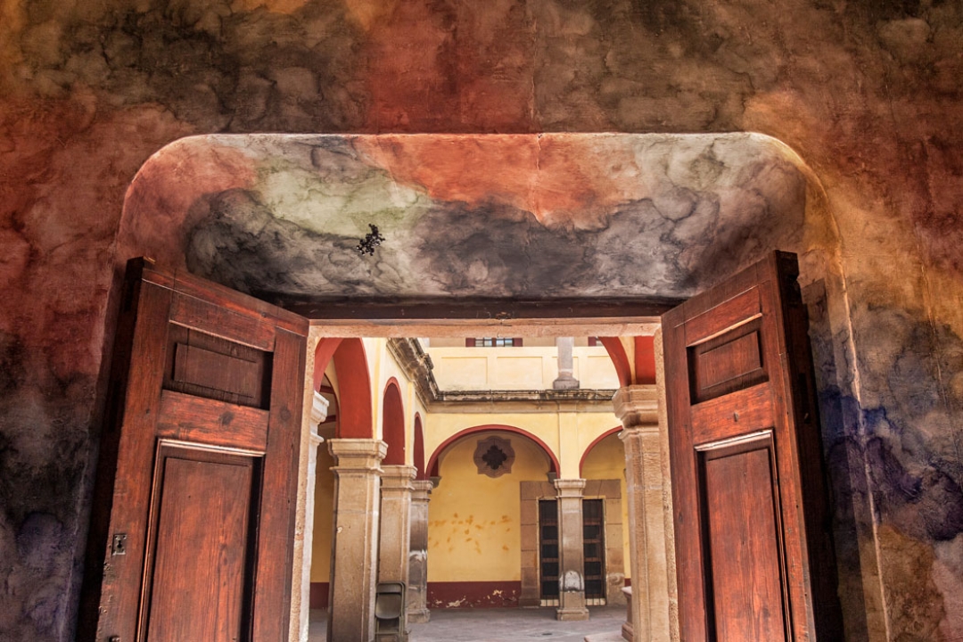 http://assets.mirunadragan.com/files/gimgs/th-58_IMG_0992_Inside_Out_W.jpg